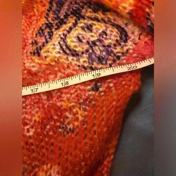 Venus Cardigan size Small - Picture 3 of 16